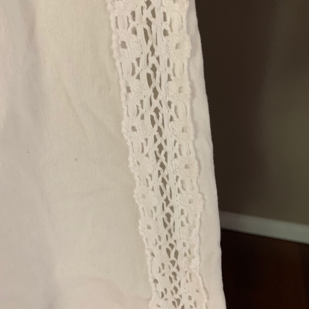 White pants.